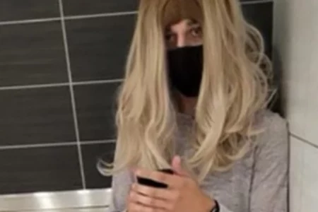 Photos capture reputed mall menace