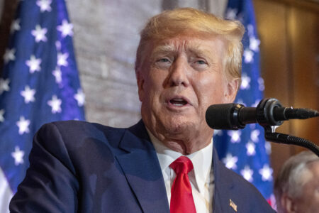 How Trump is Outfoxing Murdoch’s “News Channel” by Snubbing Republican Debate