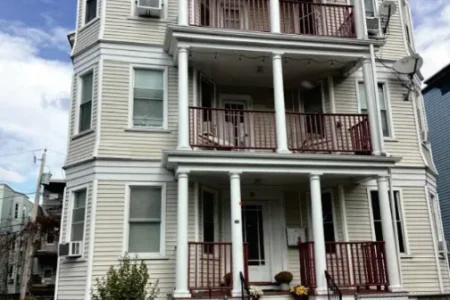 Welcome mat out in Massachusetts for migrant drug thugs